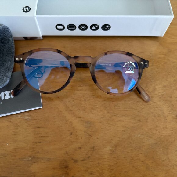 NIB! MoMA IZIPIZI Screen Glasses Pantos Round Shape in Light Tortoise - Picture 5 of 6